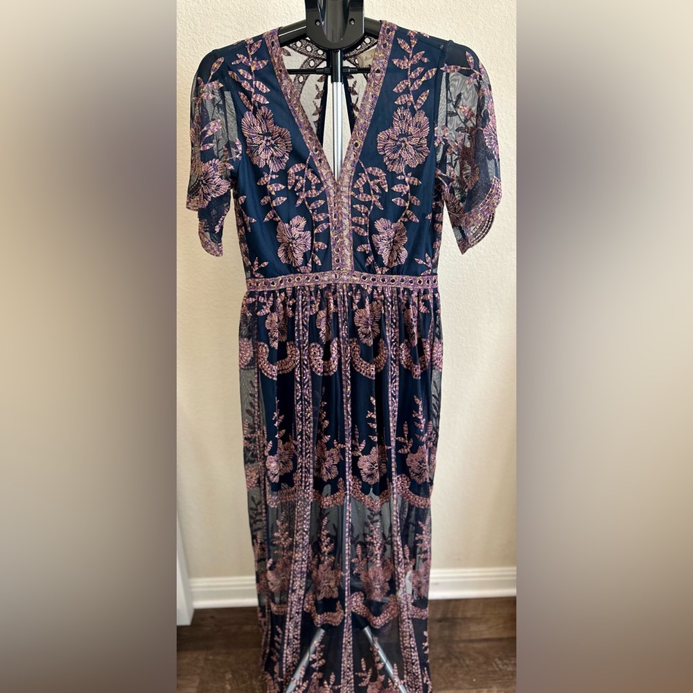Elegant Floral Lace Dress